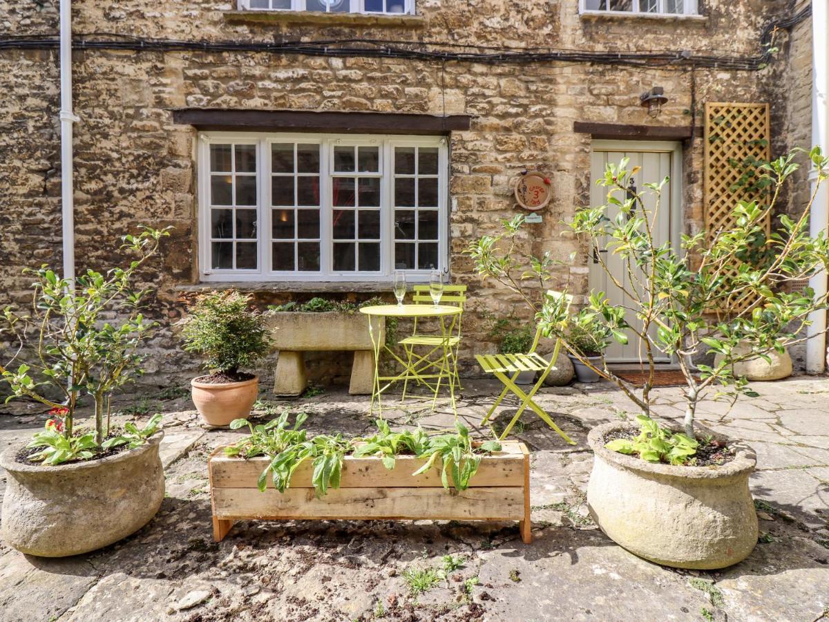 3 George Yard Villa Burford Exterior foto