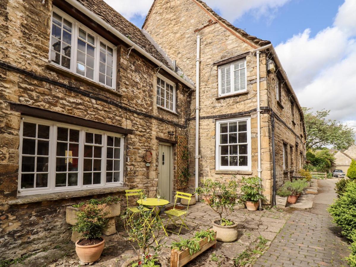 3 George Yard Villa Burford Exterior foto